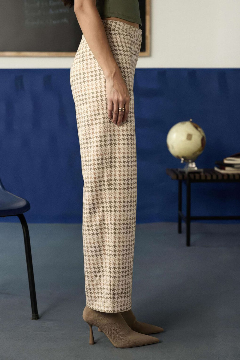 Monochrome Weave Pants