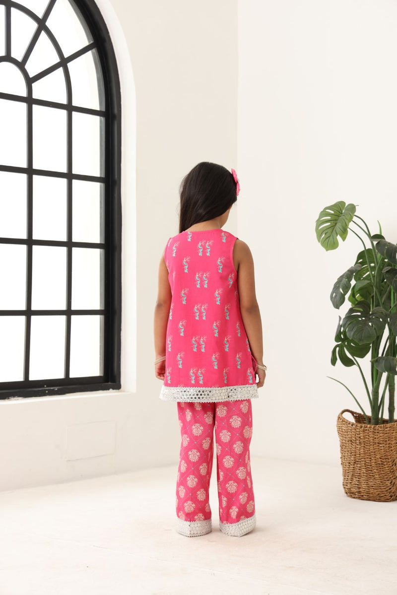 Spunkies Girls Pink Sleeve Less Set