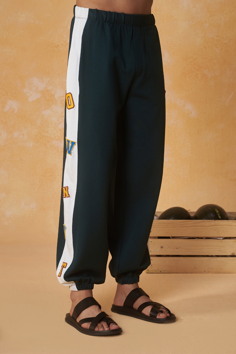 Axis Barrel Jogger