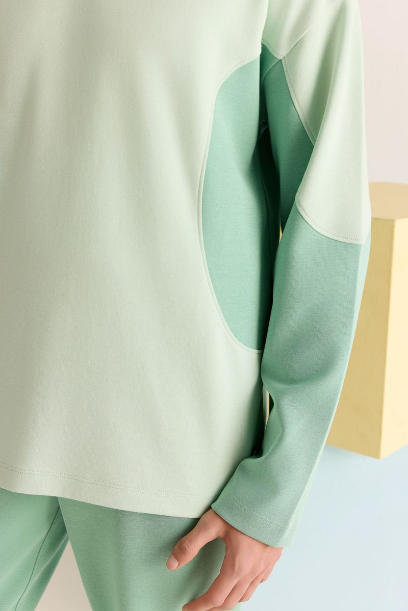 Aether Tonal Contour Hoodie