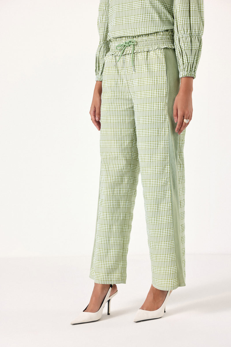 Edge Plissé Pants