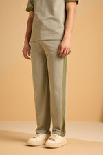 Jungle Jaunt Textured Pant