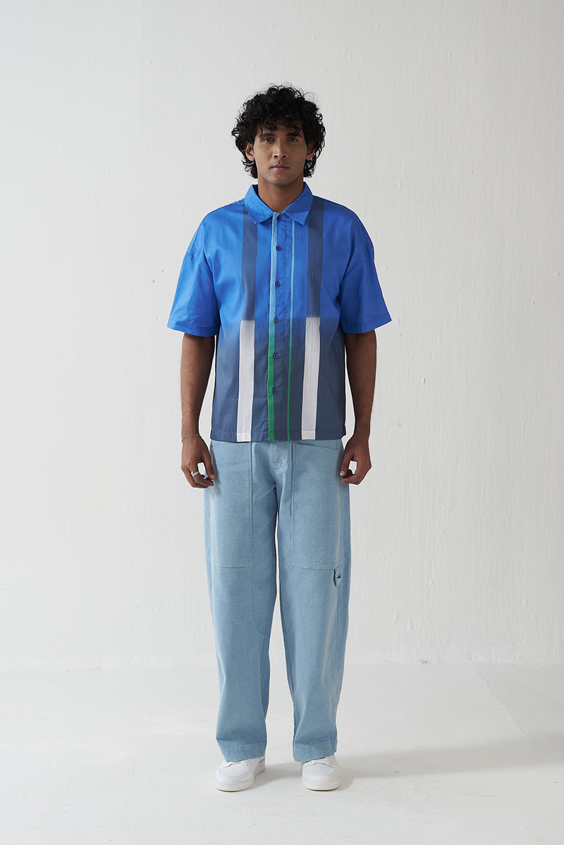 Coastal Contrast Button-Down Shirt