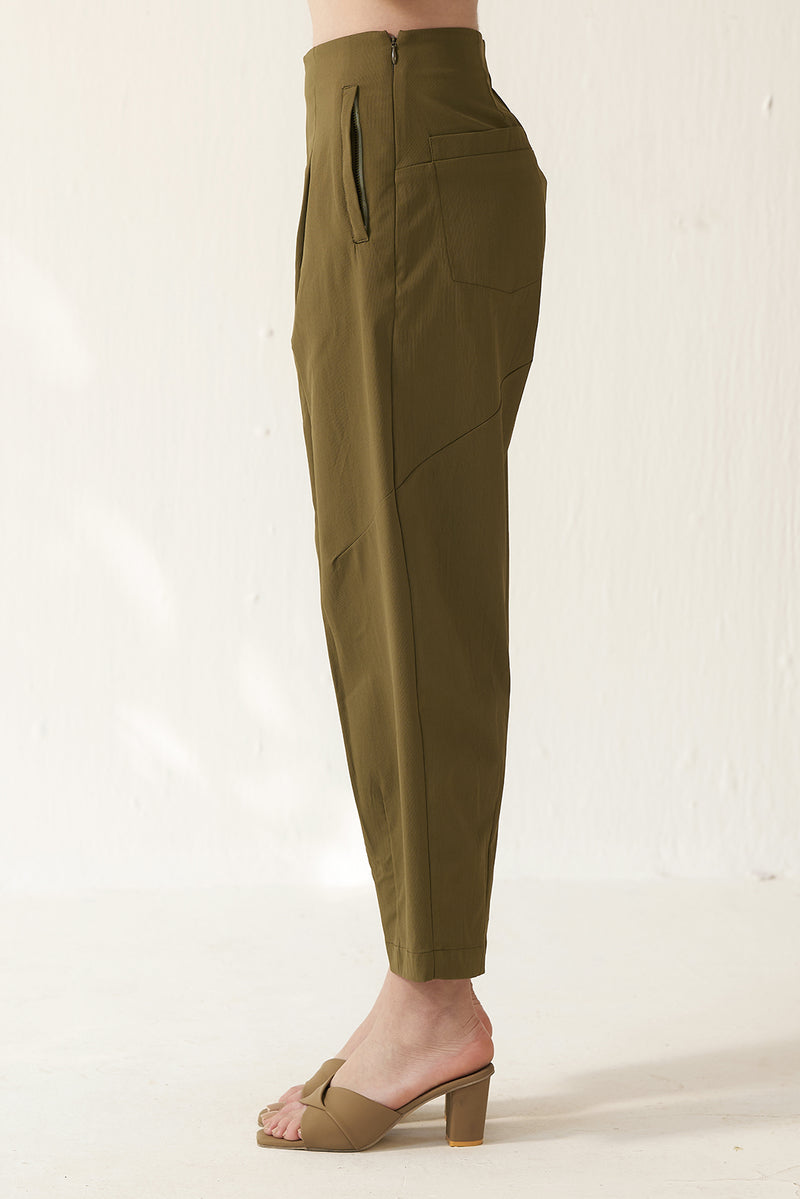 Saga Slay Pants