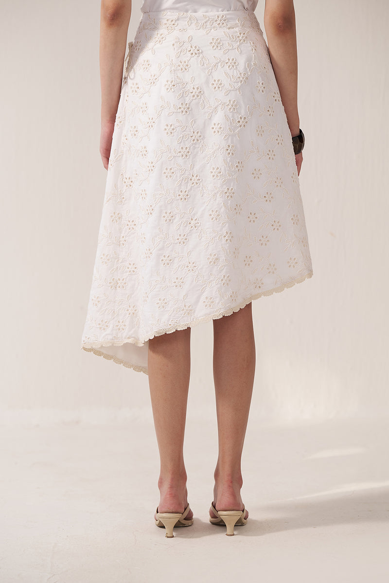 Minimal Muse Midi Skirt