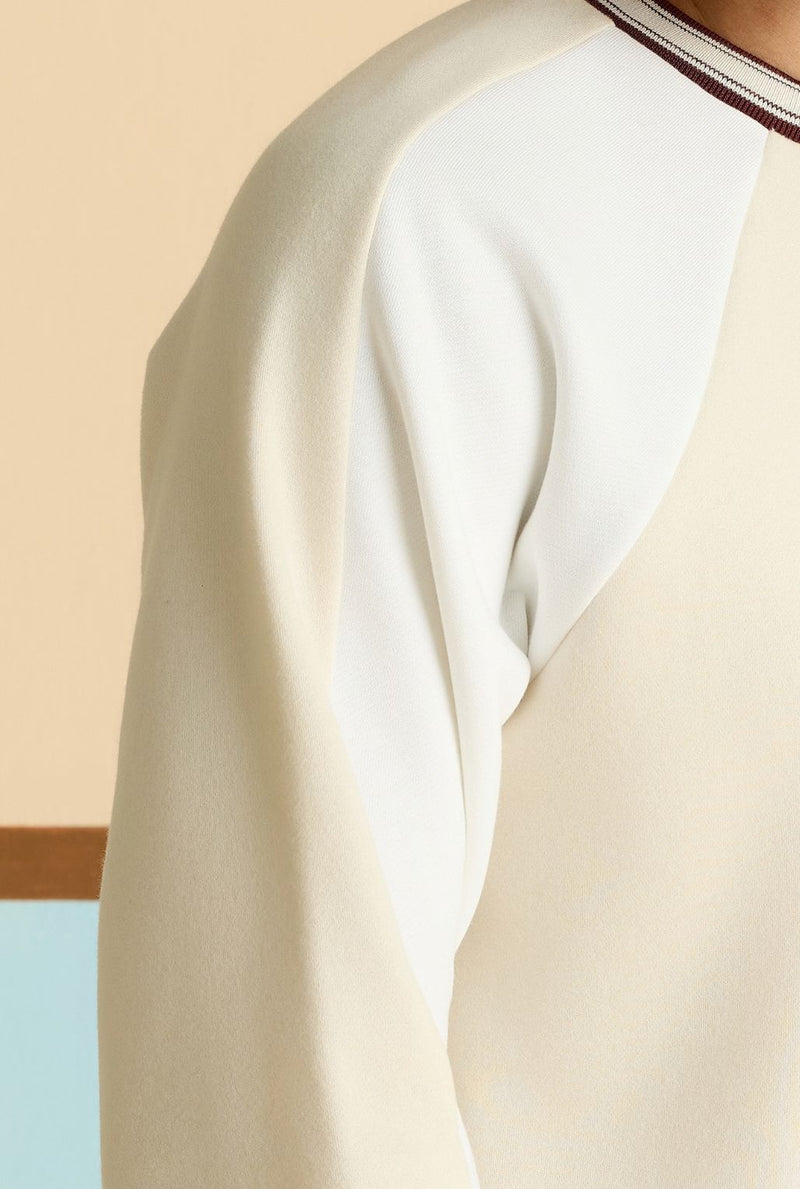 Contour Raglan Pullover