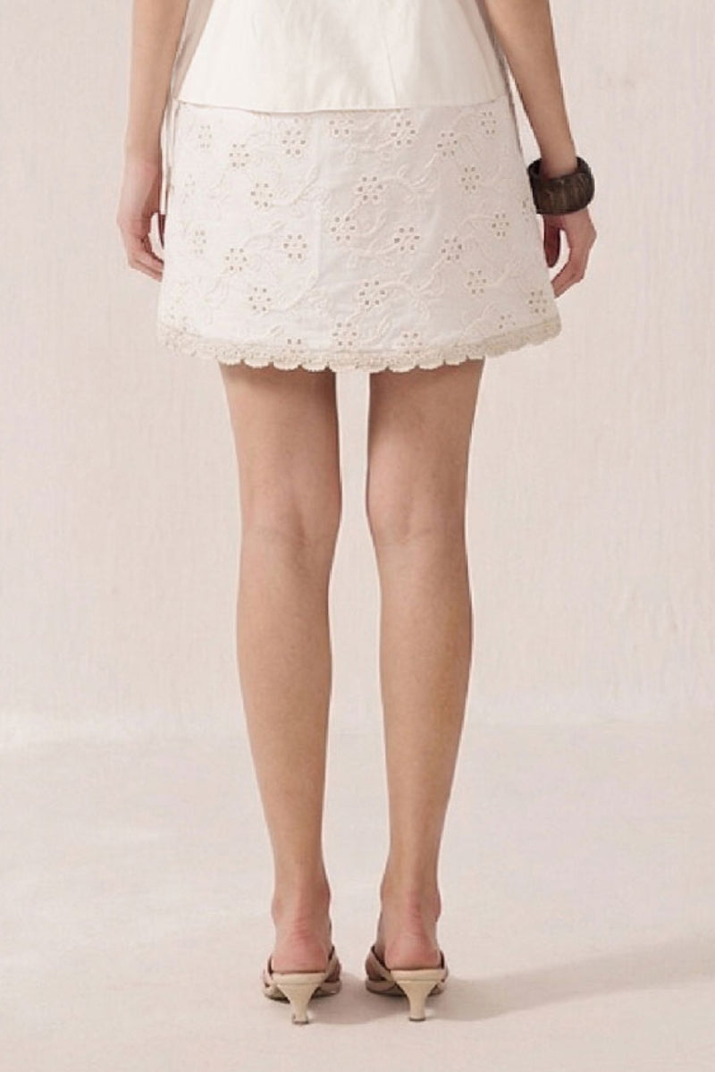 Minimal Muse Short Skirt