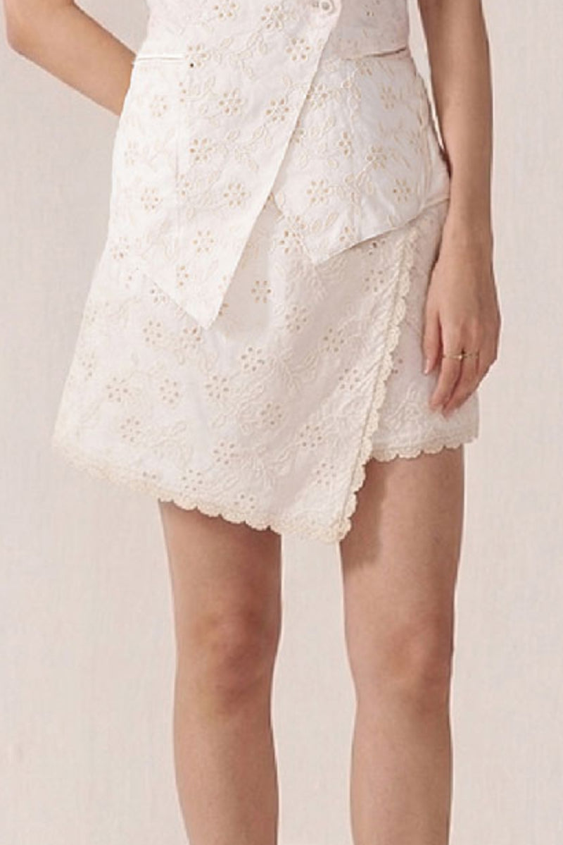 Minimal Muse Short Skirt