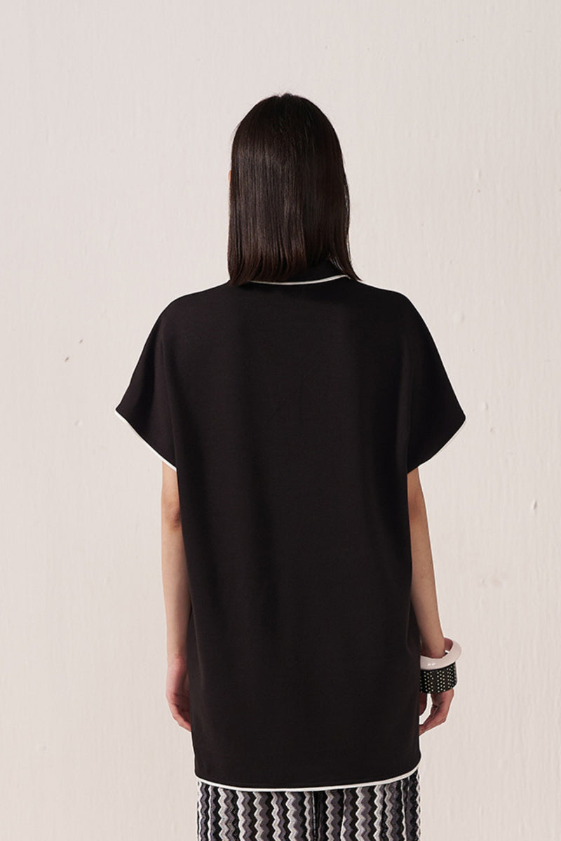 Monochrome Edge Tunic Top