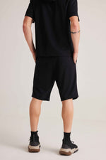 Essential Shorts - Black