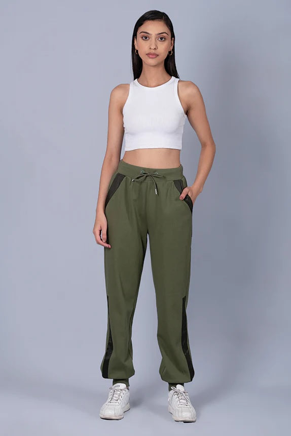 Wander In Leisure Jogger Veri Peri